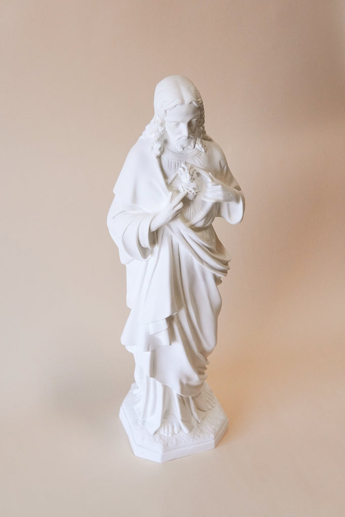 32" Outdoor Sacred Heart of Jesus Statue