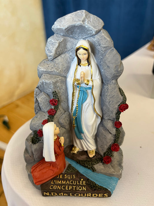 13.5 cm Our Lady of Lourdes Grotto Statue – A Blessed Keepsake from Lourdes