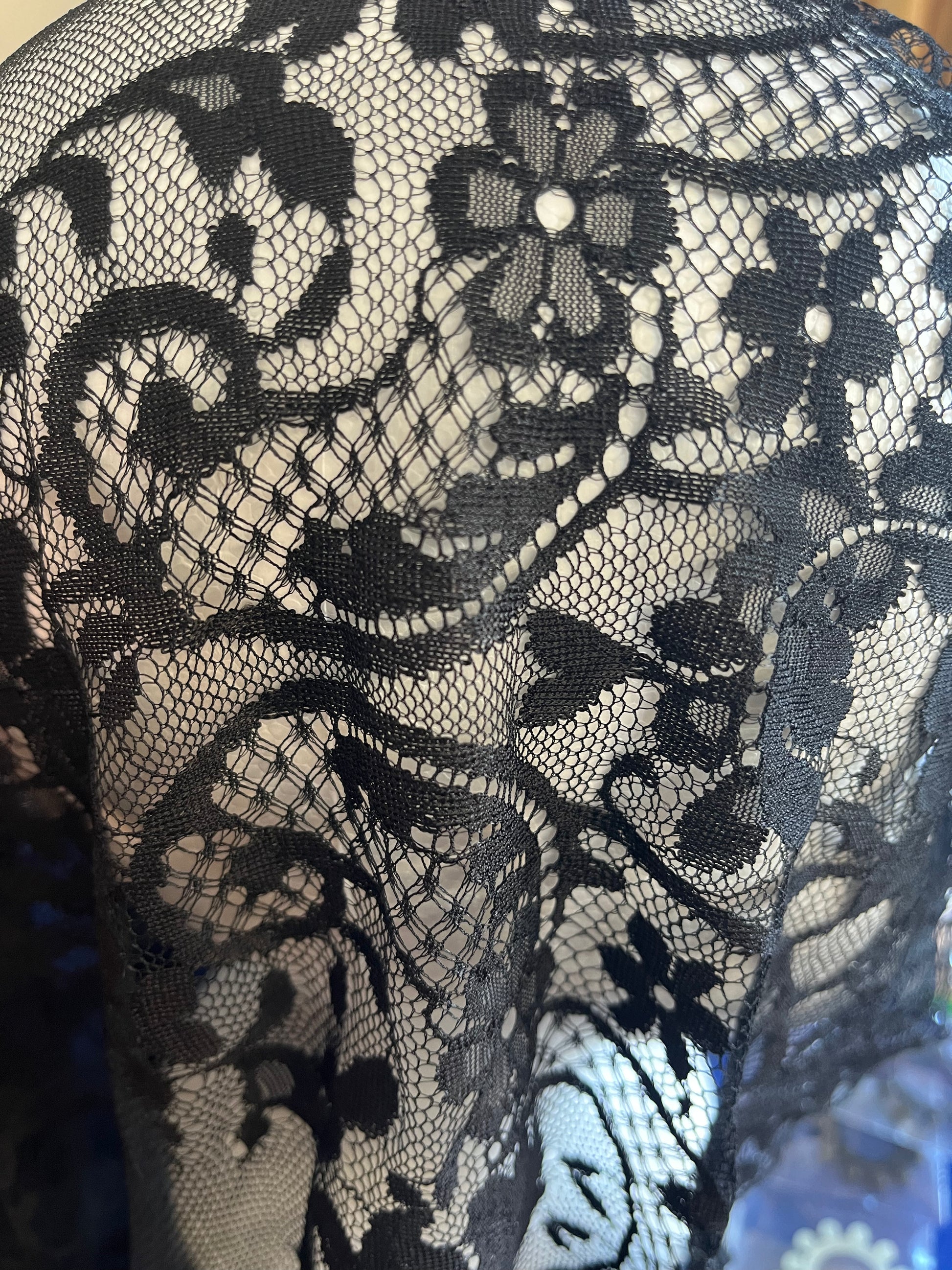 Black Medallion Mass Veil - Handcrafted in France – The Catholic Store Black Medallion Mass Veil - Handcrafted in France – The Catholic Store
