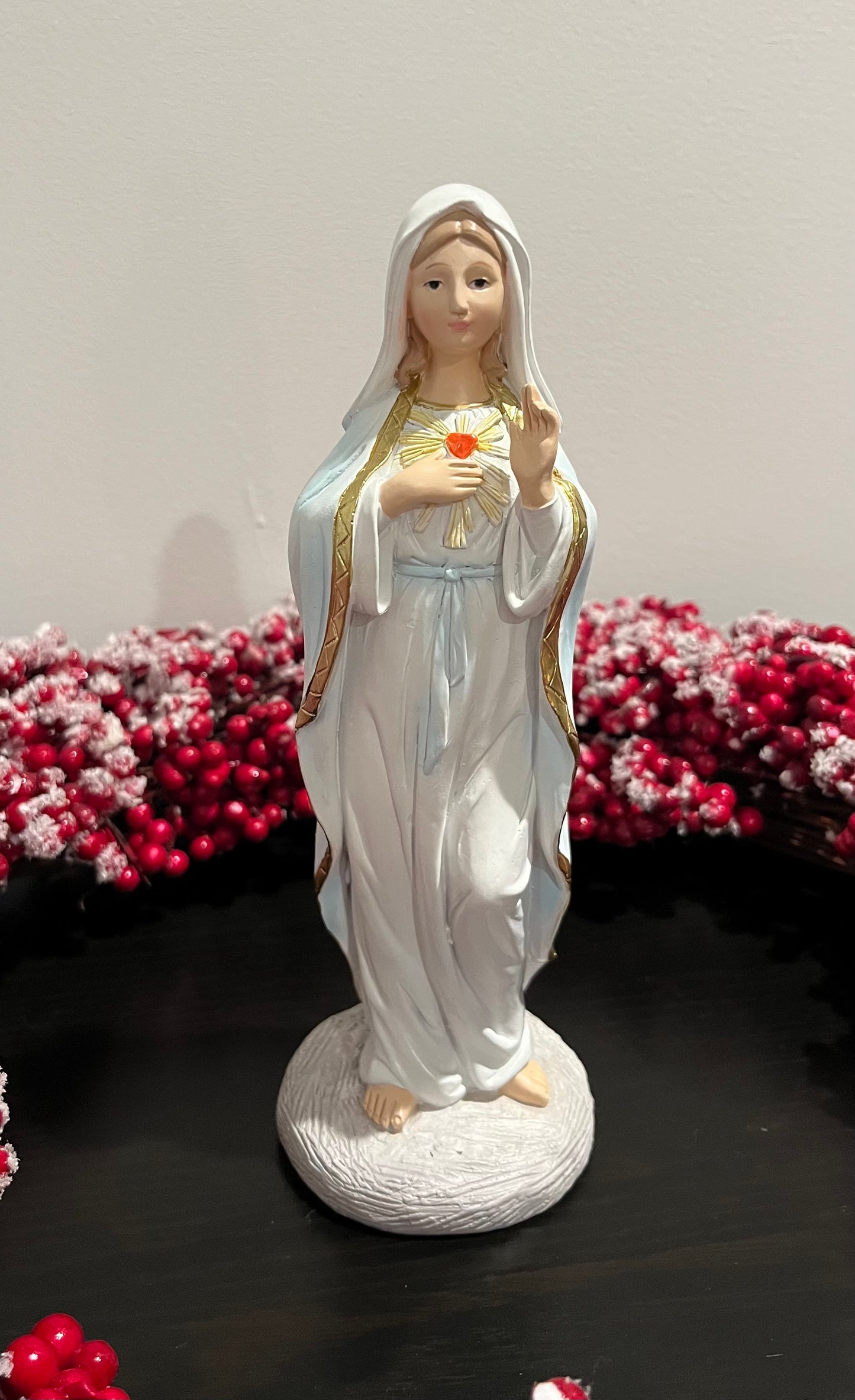 Immaculate Heart of Mary – 8" Desktop Statue